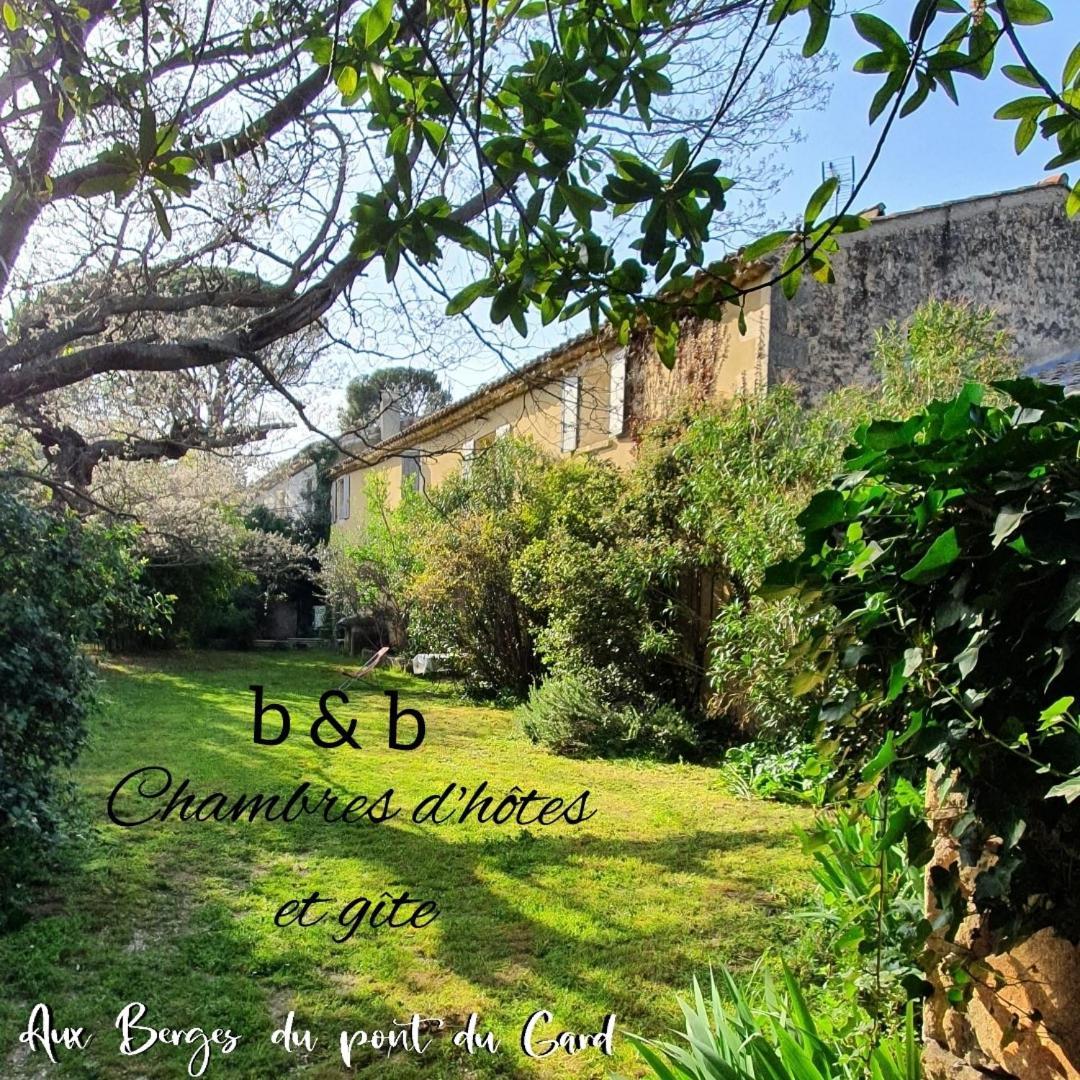 Aux Berges Du Pont Du Gard Acomodação com café da manhã Vers-Pont-du-Gard Exterior foto